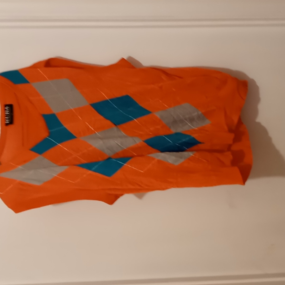 Mens pullover vest